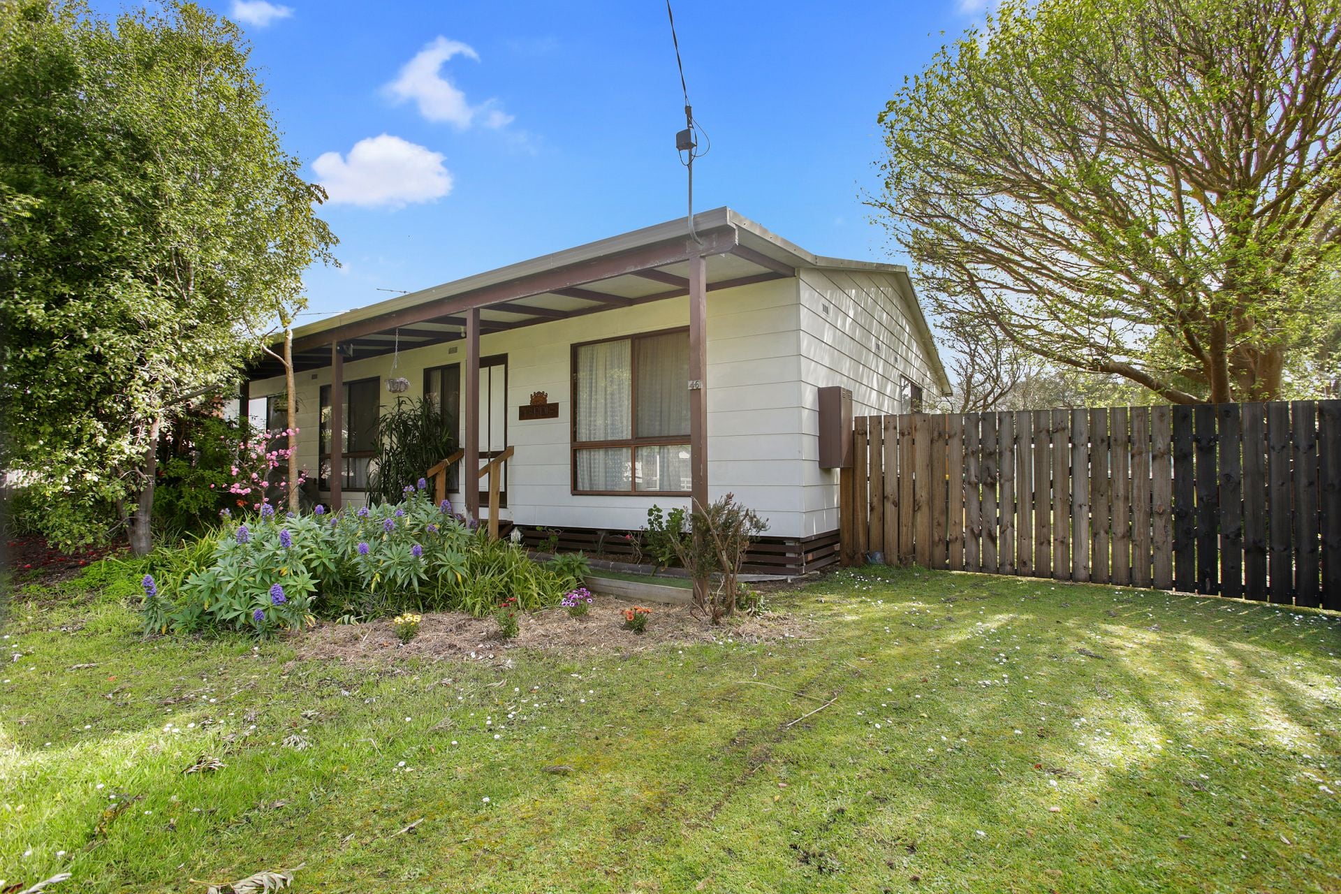 46 Montrose Avenue, Apollo Bay - Thumbnail 2