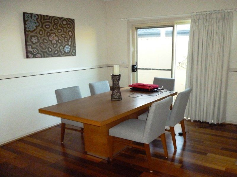 24 Braeside Walk, Caroline Springs - Thumbnail 4