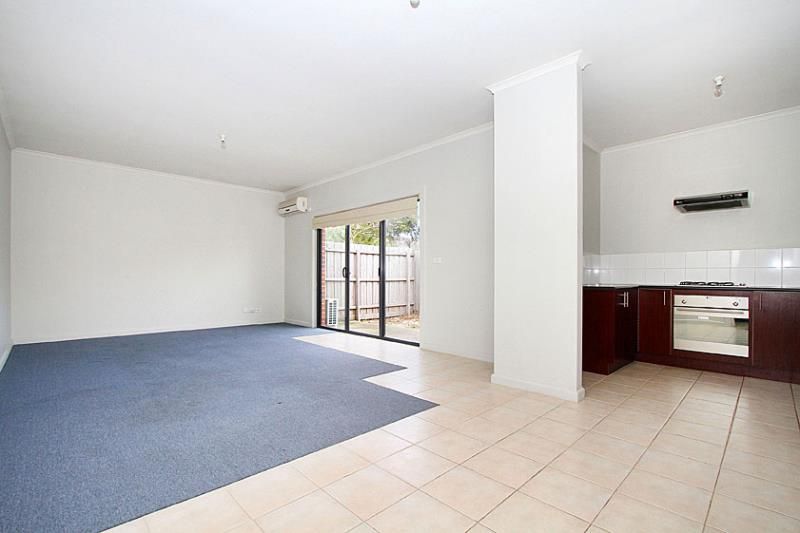 PRIME LOCATION. WALKING DISTANCE TO EPPING TRAIN STATION.