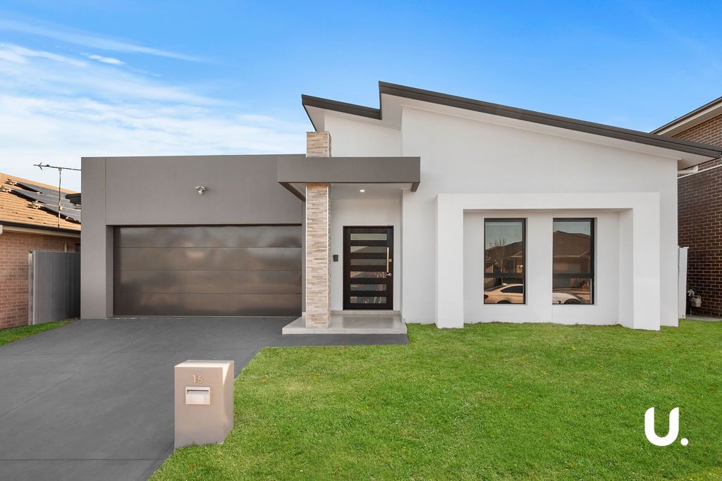 Colebee 15 Birkdale Street