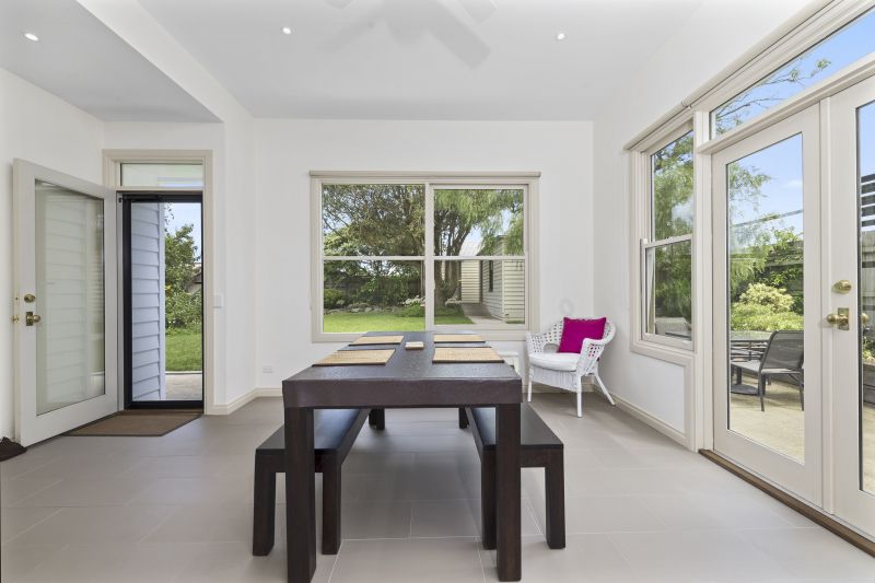 17 Moore Street, Apollo Bay, VIC, Apollo Bay - Thumbnail 5