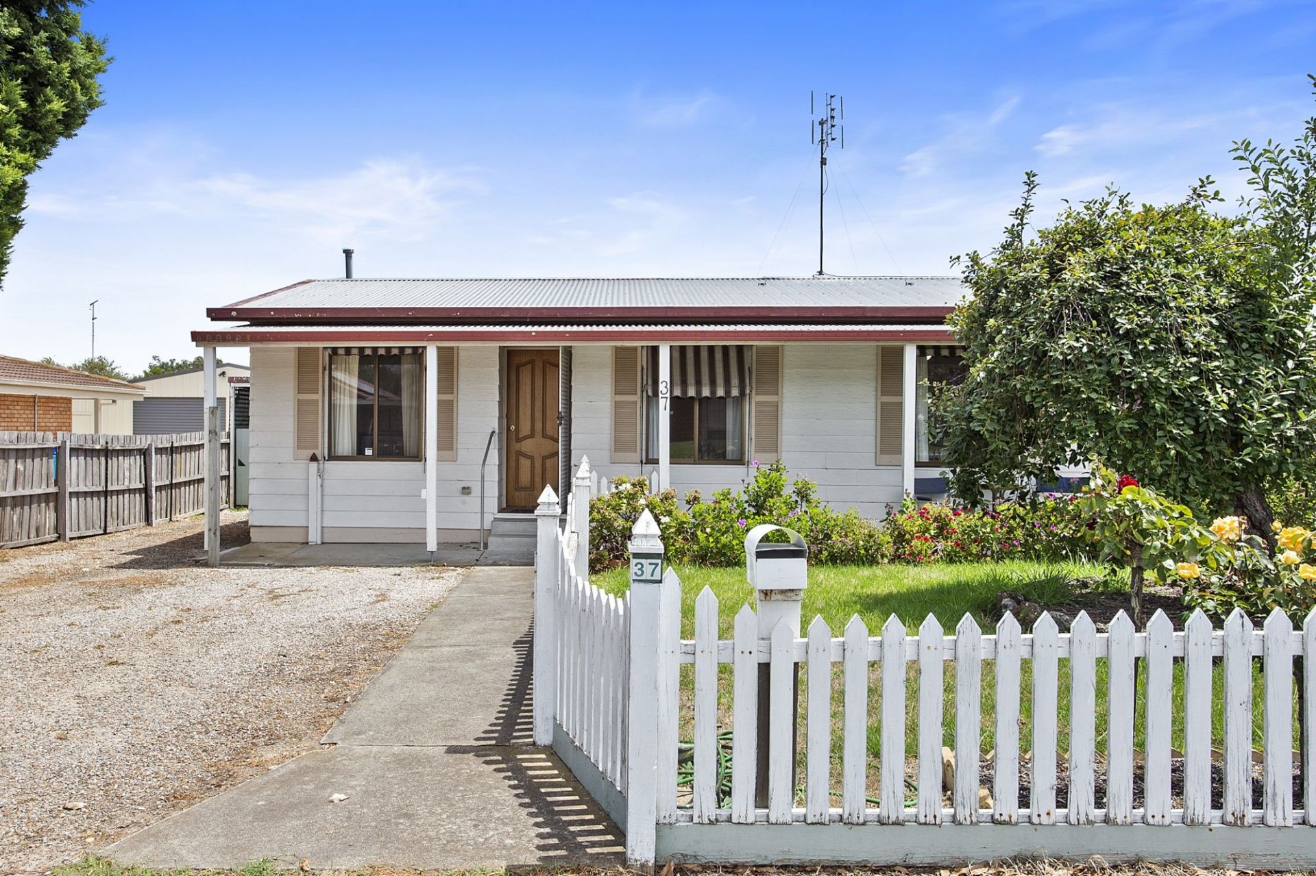 37 Carolanne Drive Drysdale VIC, Drysdale - Thumbnail 2