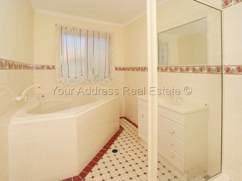 Real Estate For Sale 3 Bywater Street Hillcrest , QLD