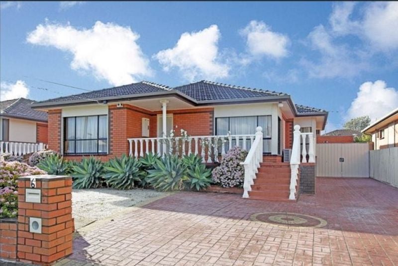 6 Michigan Terrace, Thomastown