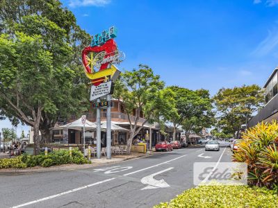 STONES CORNERS BEST EXPOSED FREESTANDER WITH THE LAND TO MATCH!