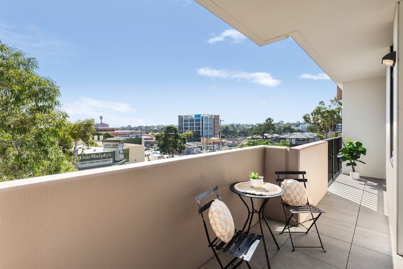 231/70 Batesford Road, Chadstone - Thumbnail 2