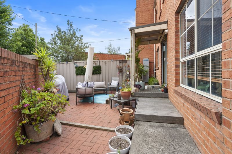 201 Neill Street Soldiers Hill VIC, Soldiers Hill - Thumbnail 2