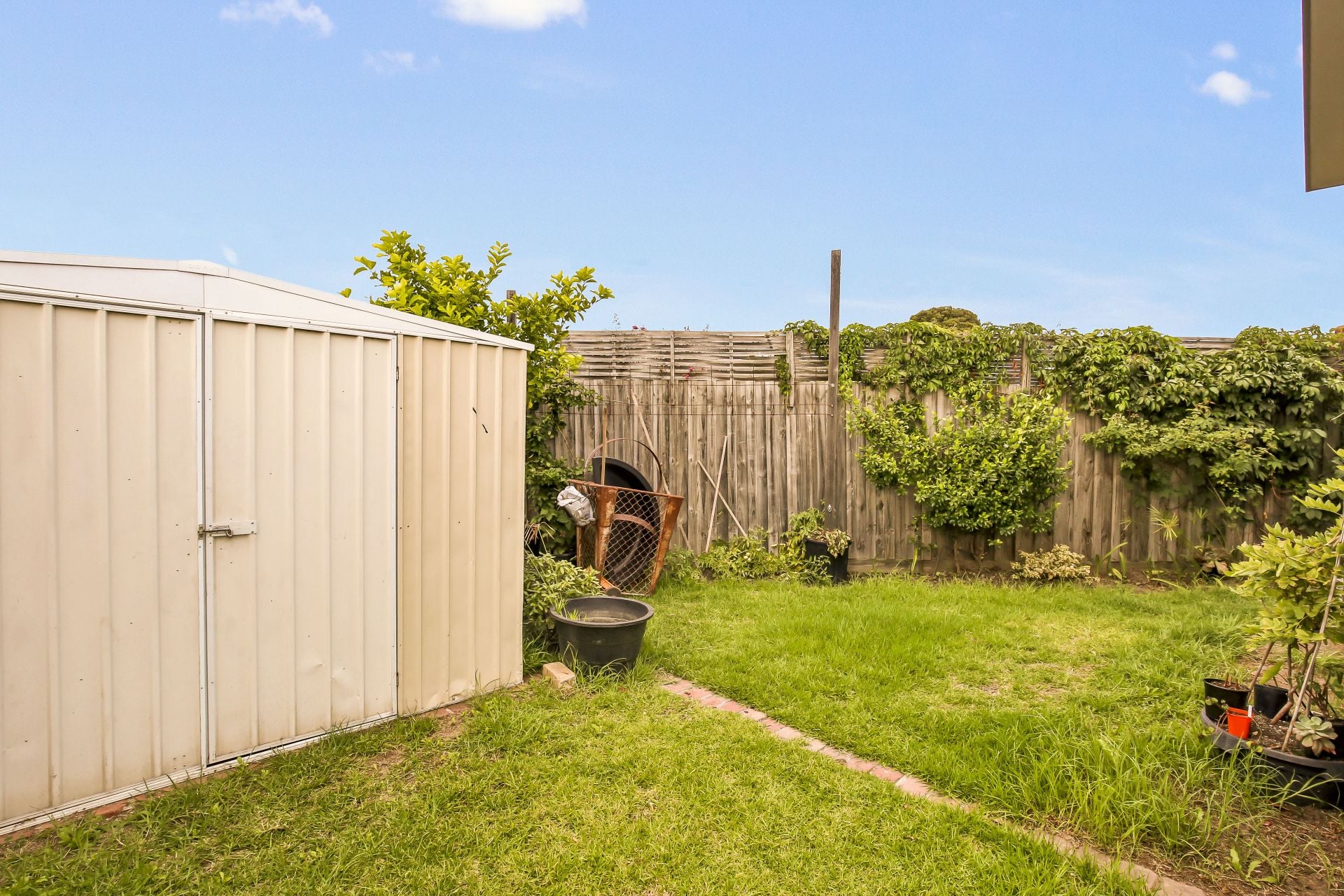 LOW MAINTENANCE LIVING!