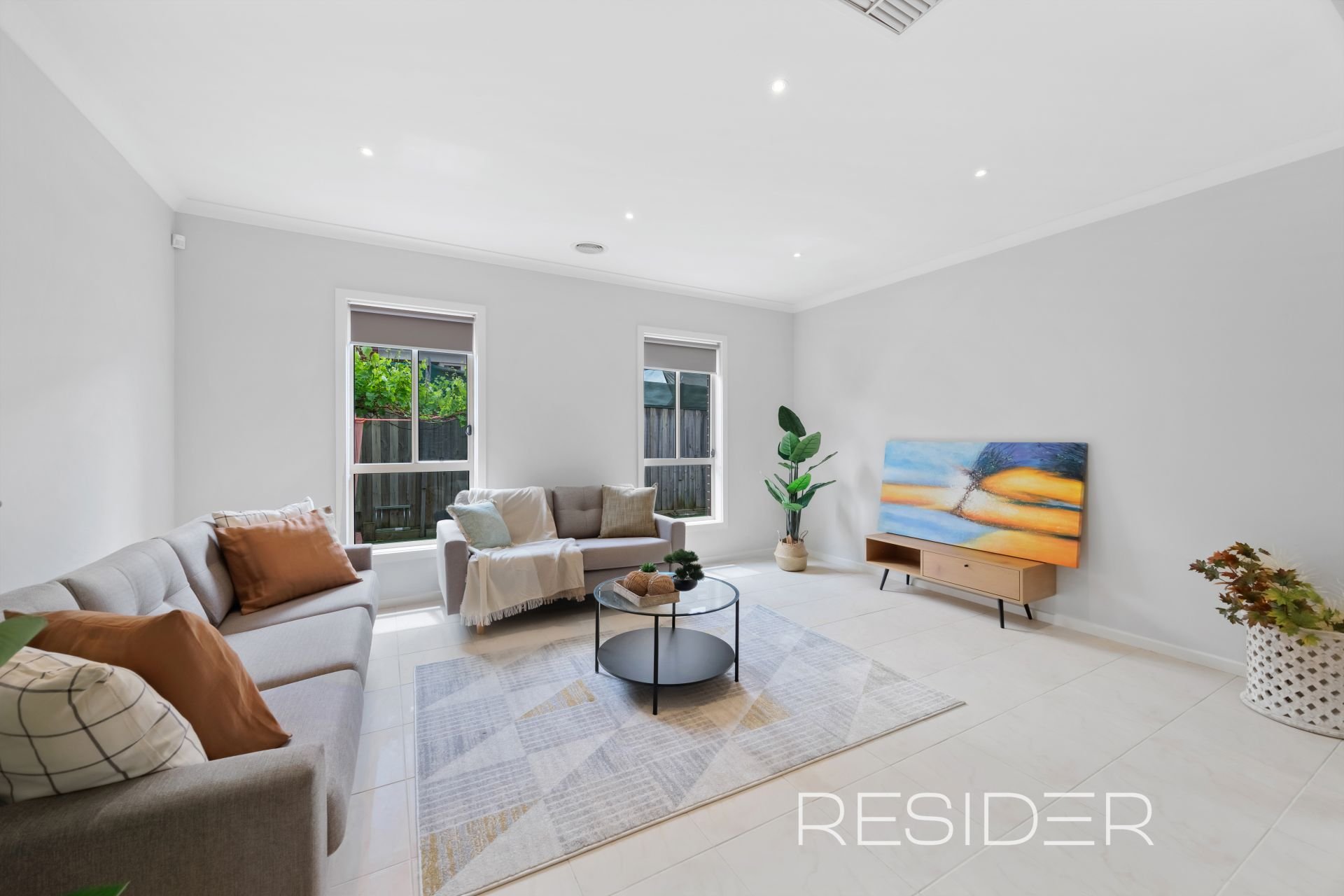 33 Glenorchy Way, South Morang Resider Real Estate