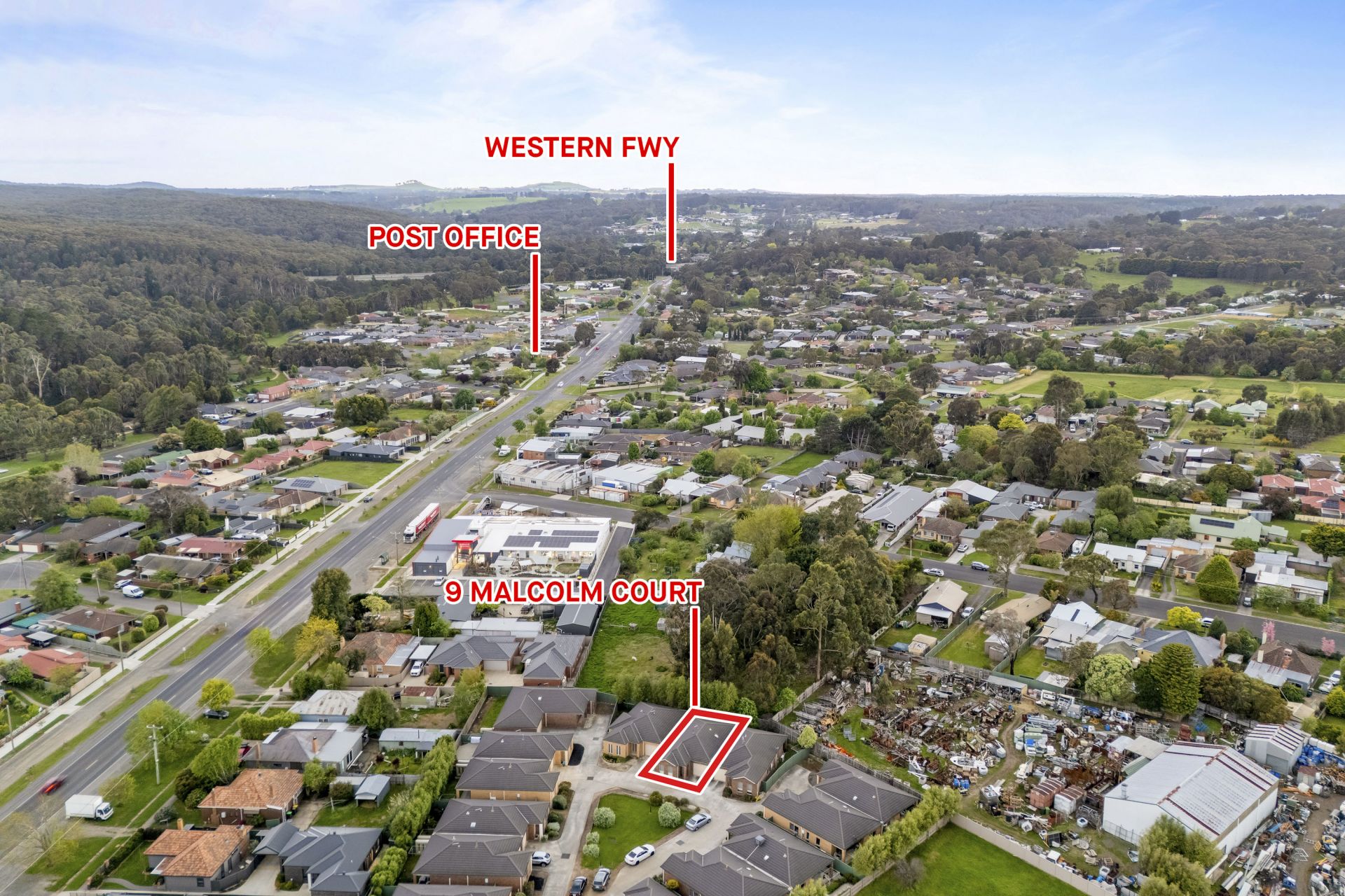 9 Malcolm Court, Brown Hill, Brown Hill - Thumbnail 2