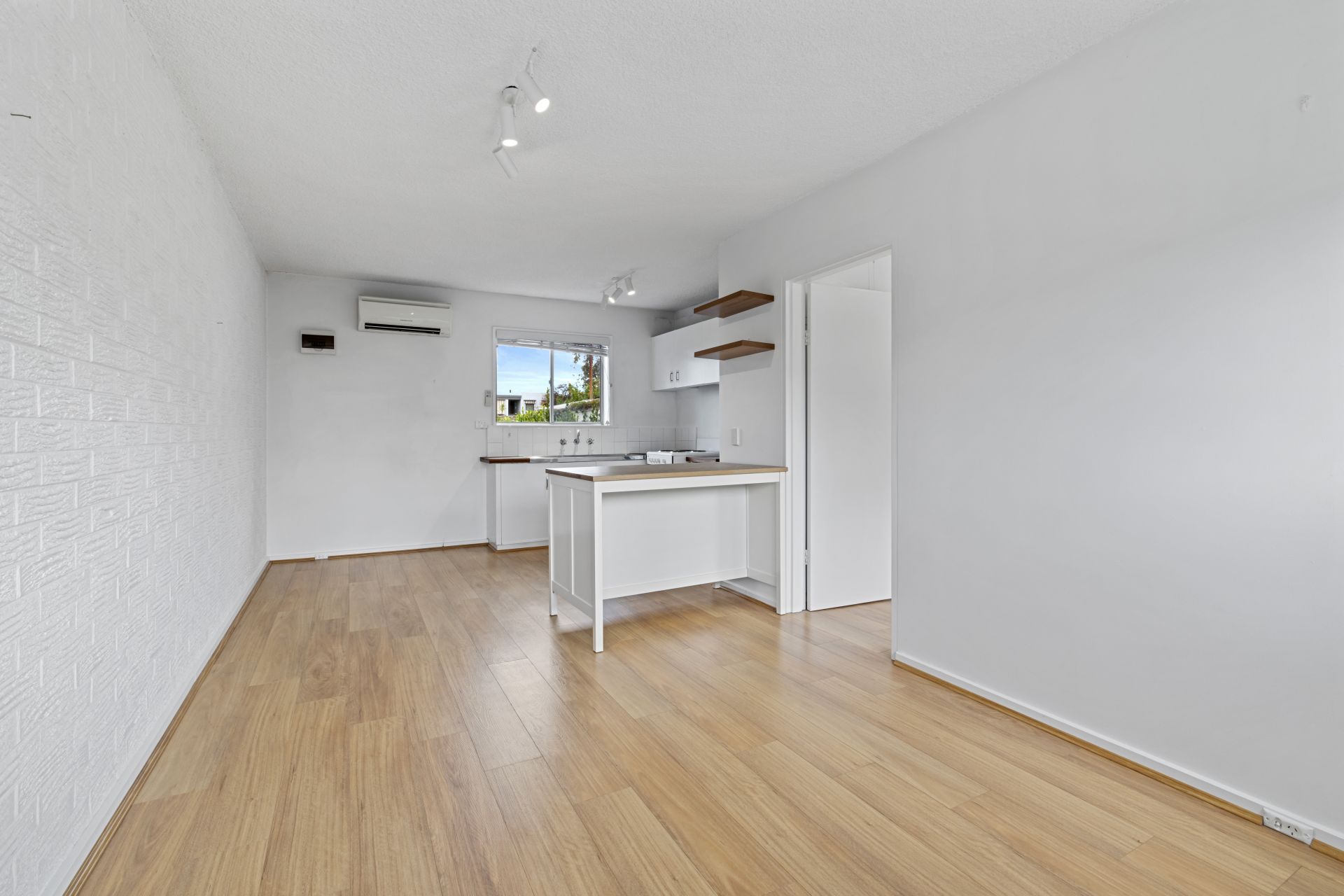Perfectly Positioned One Bedroom Apartment