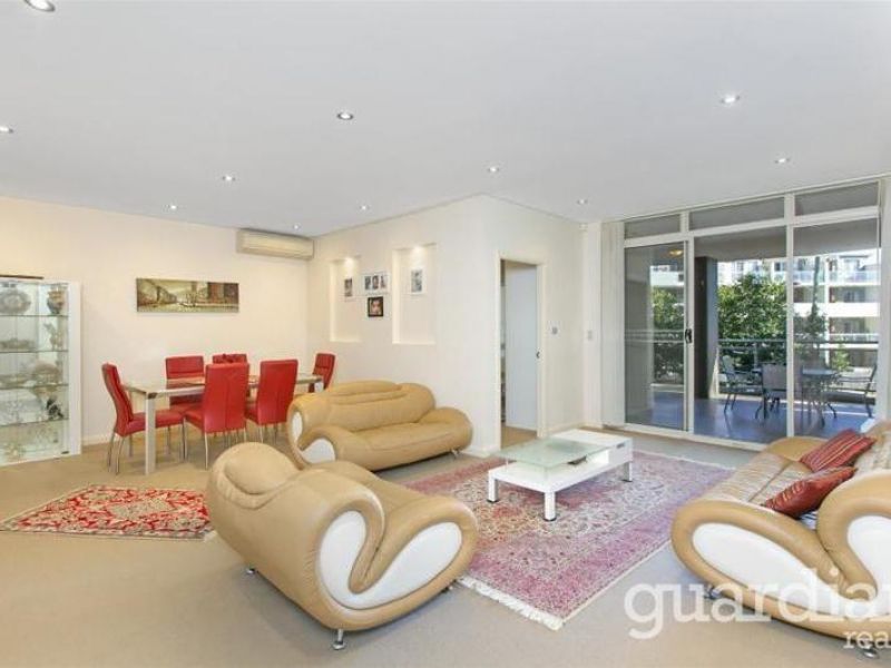 8/22-26 Mercer Street CASTLE HILL NSW, Castle Hill - Thumbnail 2