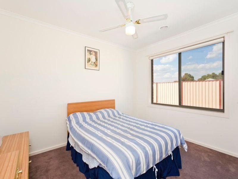 77 Imperial Drive COLAC VIC, Colac - Thumbnail 7
