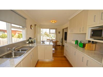 3
 
 
 
  
 
 
 1
 
 
 
 
 
 
 
 
 5 Bruford Place, DEVONPORT TAS 7310, Devonport - Thumbnail 5