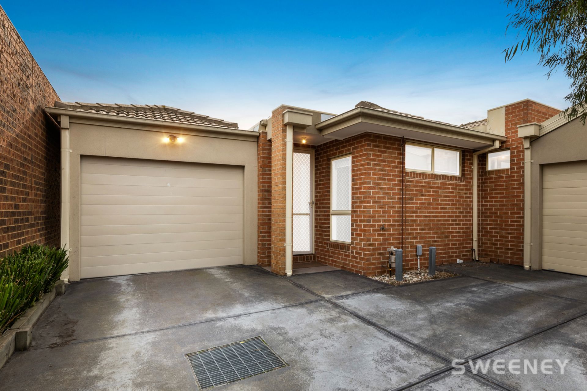 2/65 Trafalgar Avenue, Altona Meadows - Thumbnail 2