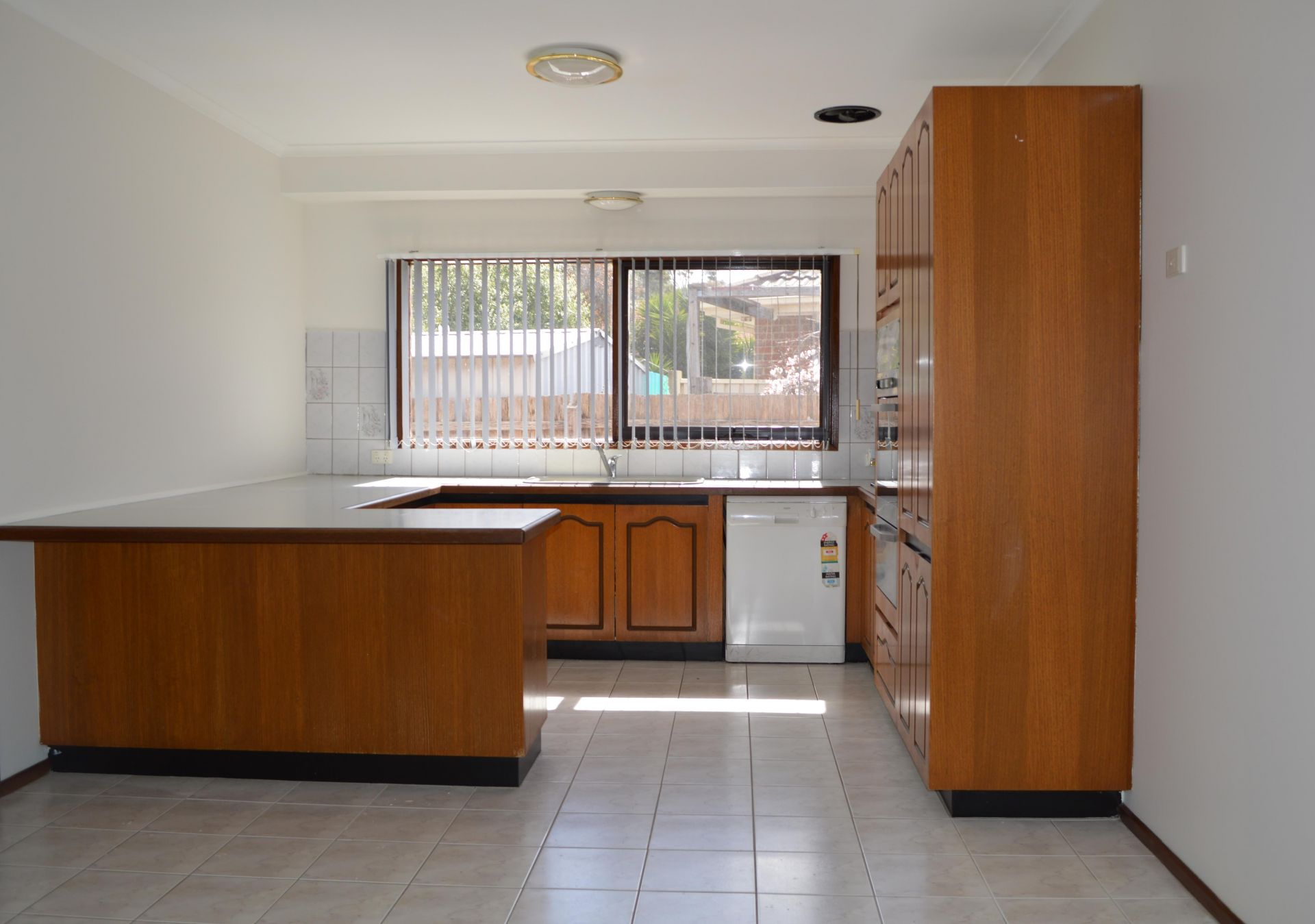 FAMILY HOME IN QUIET COURT LOCATION