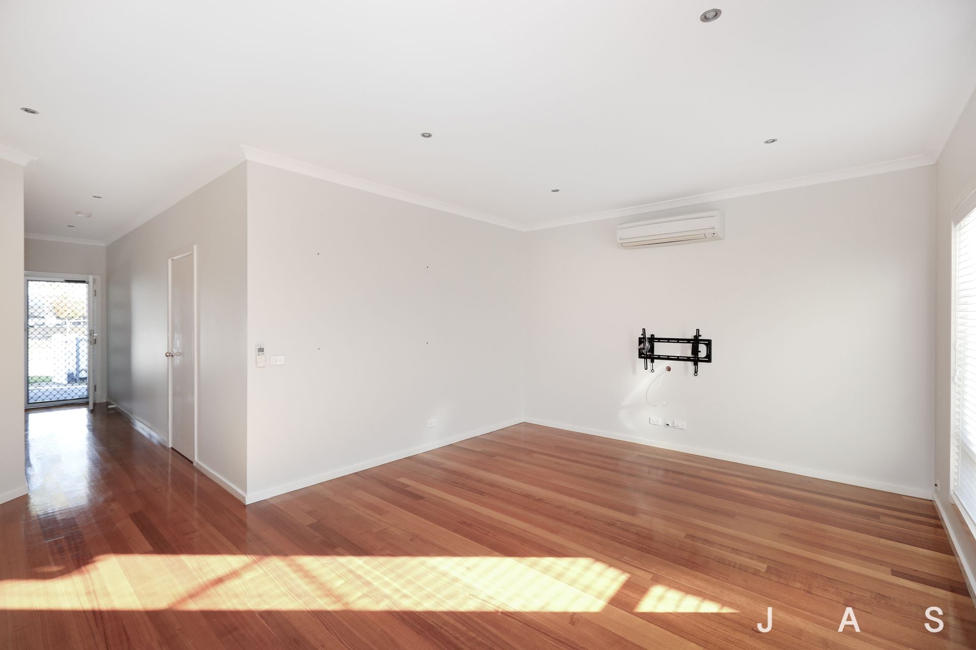 2/142 Woods Street Newport VIC, Newport - Thumbnail 7