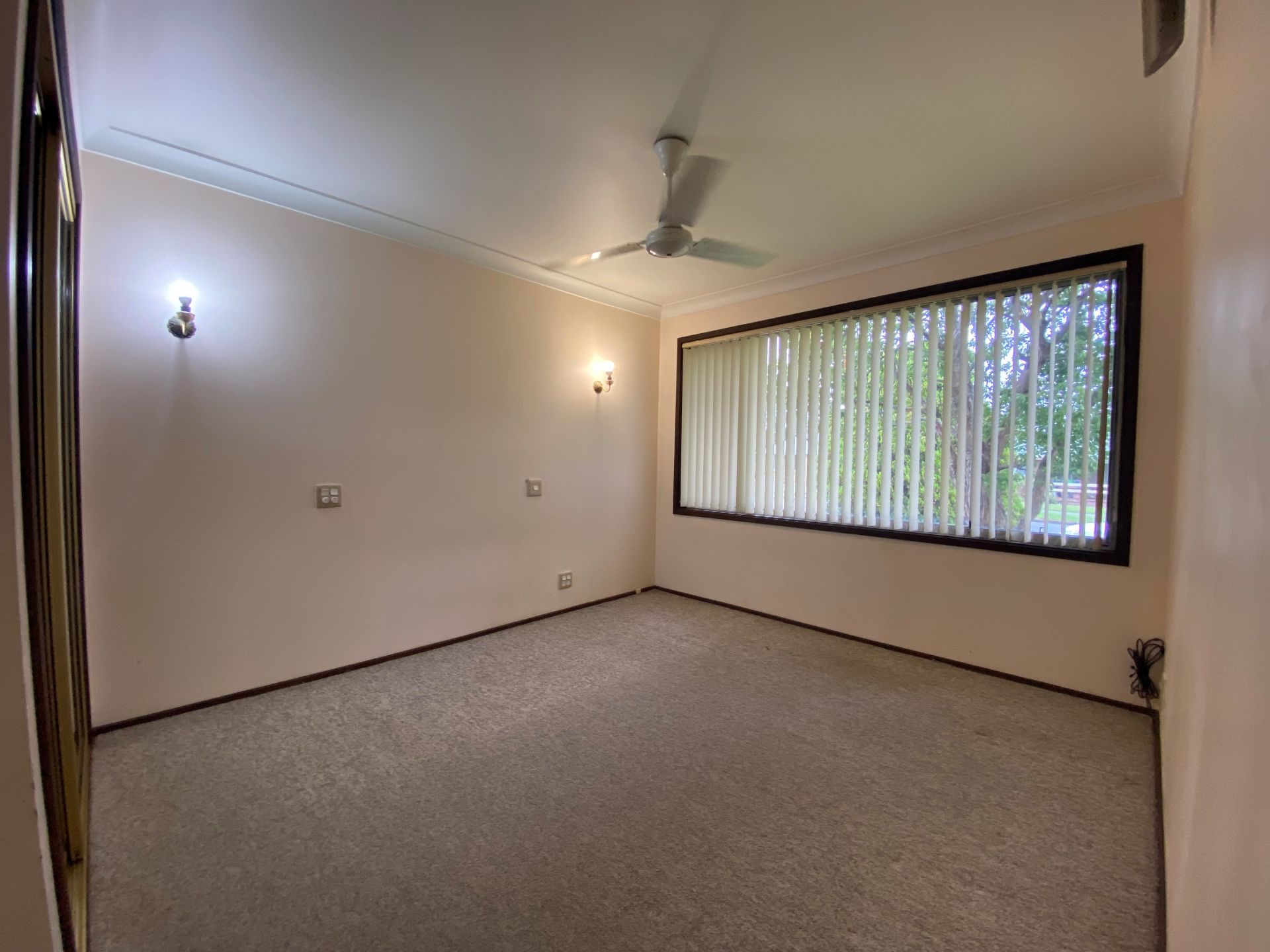 Real Estate For Lease 22 Medlow Drive Quakers Hill , NSW
