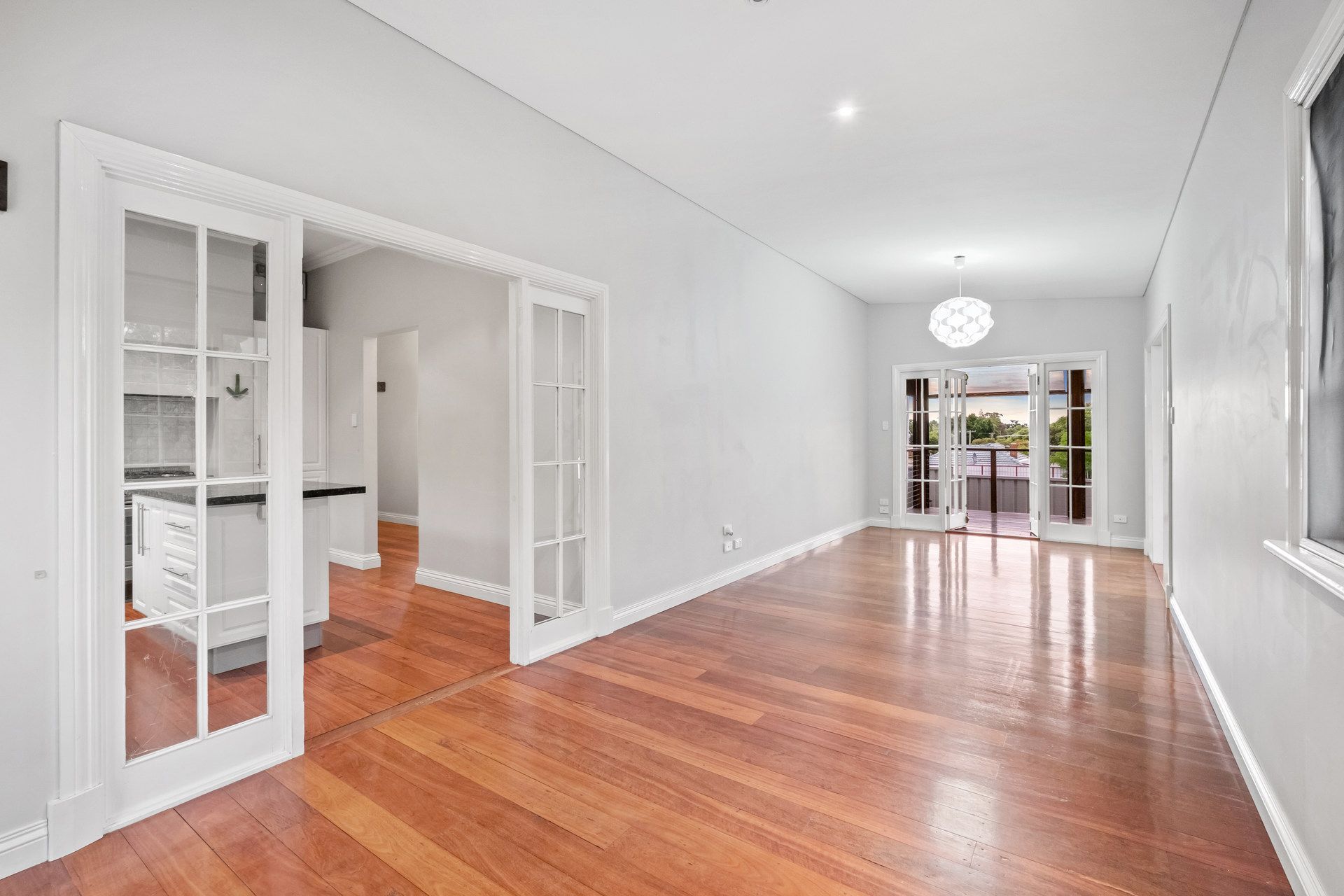 Real Estate For Sale 28 Shaftesbury Avenue Bayswater , WA