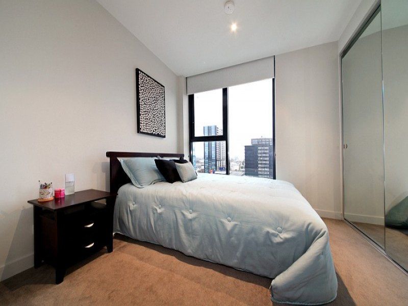 1702/50 Claremont Street, South Yarra - Thumbnail 8
