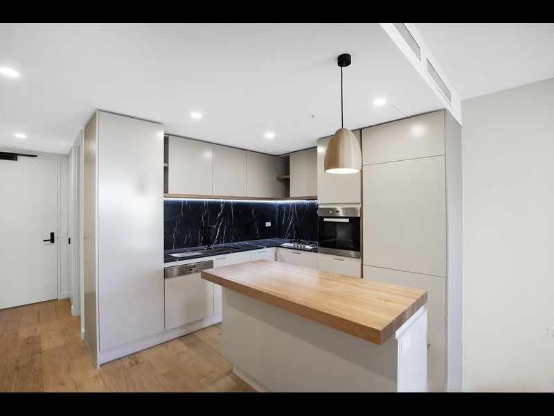 103/26 Warleigh Grove, Brighton - Thumbnail 5