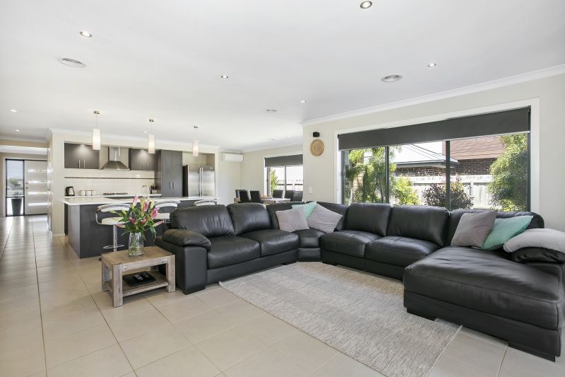 11 Curzon Drive Ocean Grove VIC, Ocean Grove - Thumbnail 8