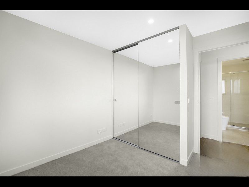 425/70 Batesford Road, Chadstone - Thumbnail 4
