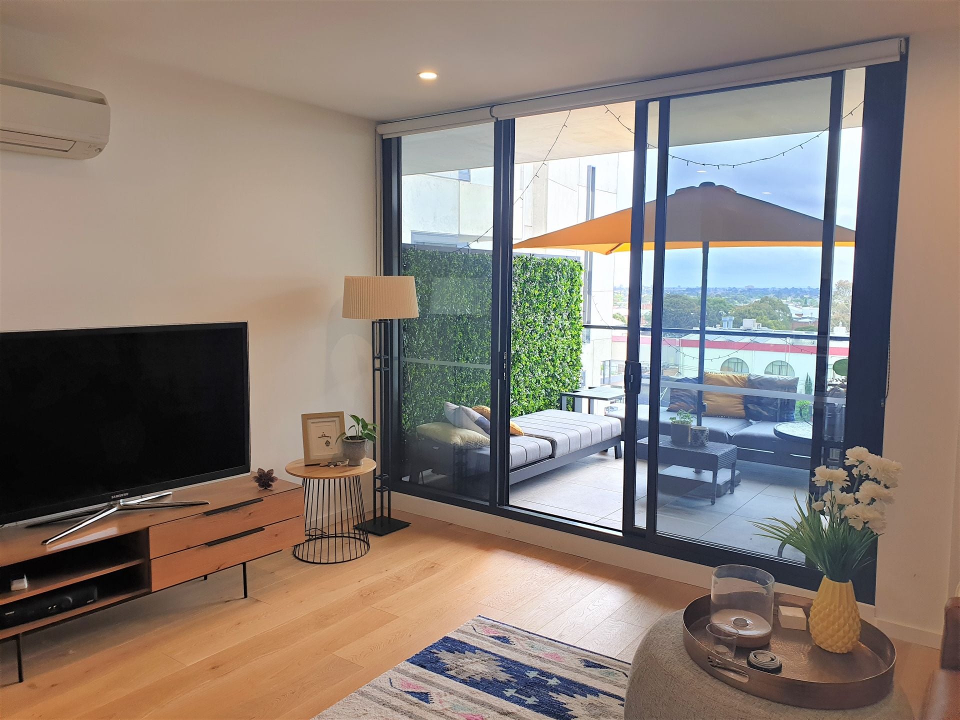 Luxury Apartment - THE NEWBURY
