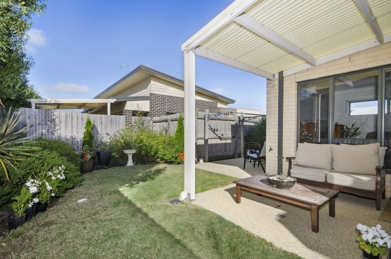 1/52 Penleigh Crescent Ocean Grove VIC, Ocean Grove - Thumbnail 2