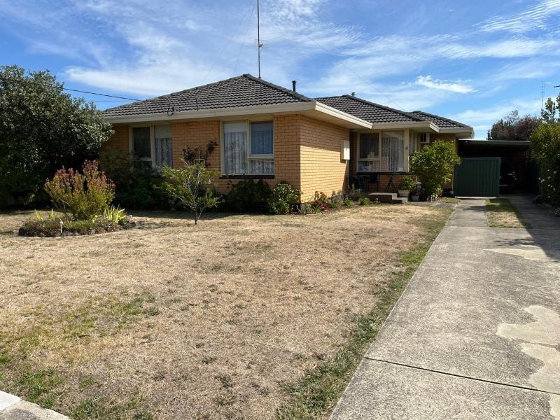 4 Edgar Street, Wendouree, Wendouree - Thumbnail 2