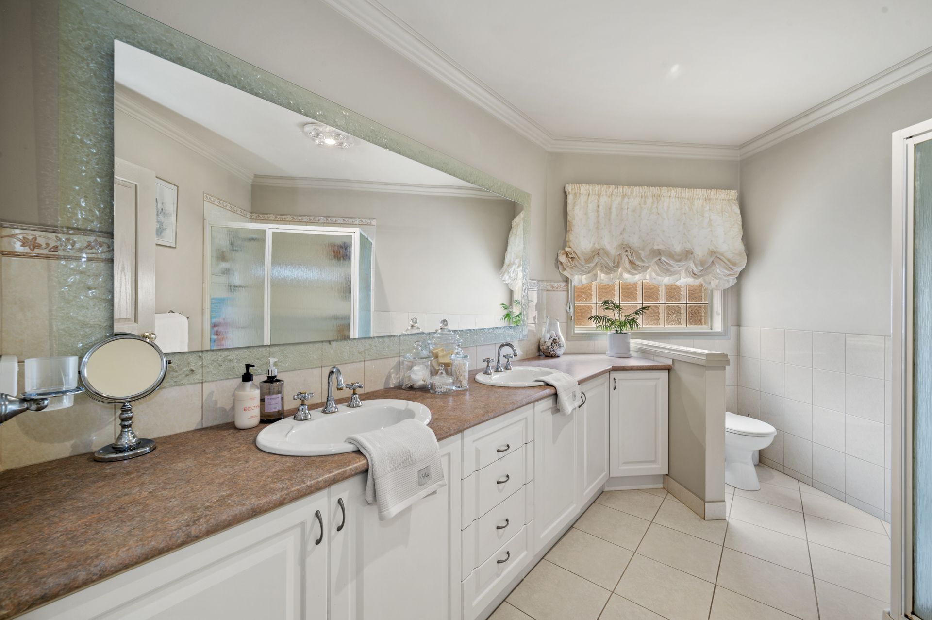 AFFORDABLE  LUXURY - LAND APPROX 876M2