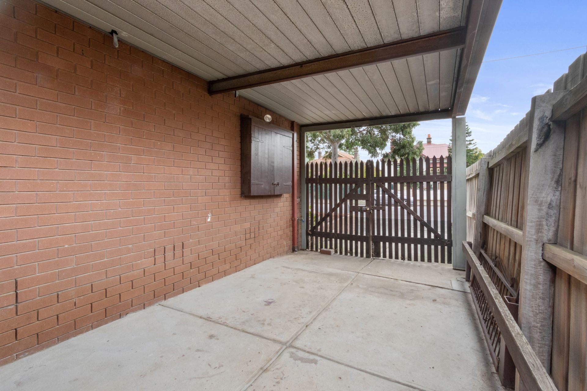 Centrally Located Unit