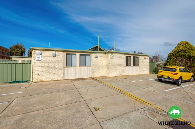 15/126 Henderson Road, Queanbeyan White Rhino Property
