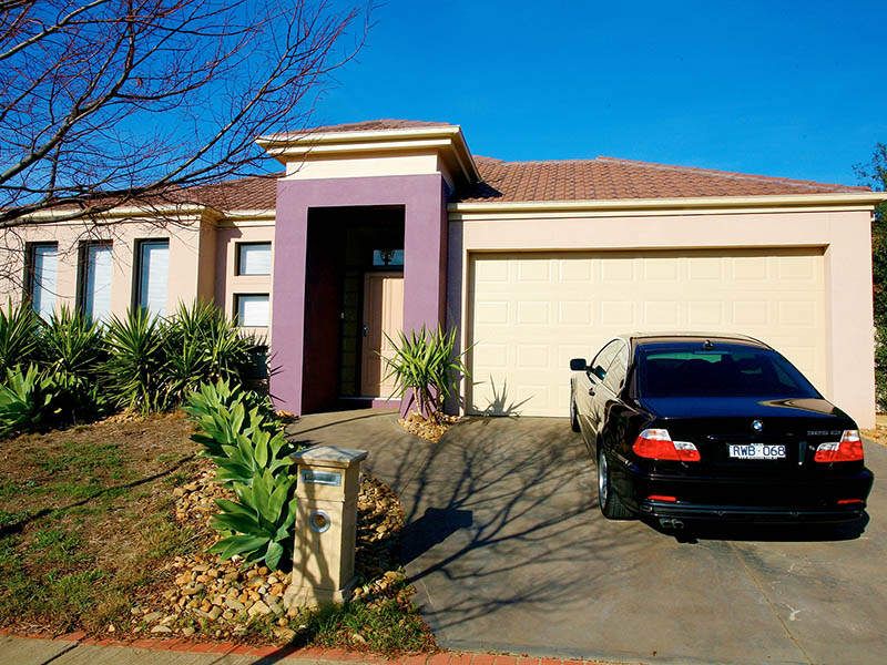 1 Kenrick Mews, Caroline Springs - Thumbnail 2