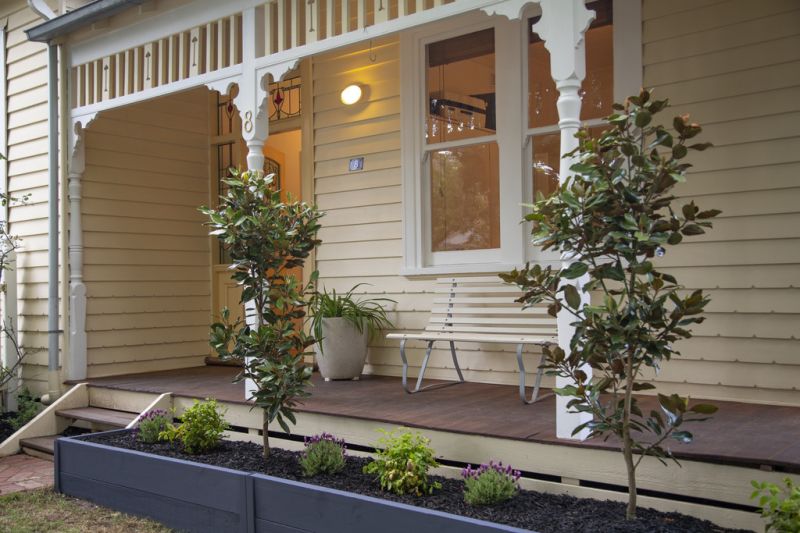8 Chatham Road, Surrey Hills - Thumbnail 2