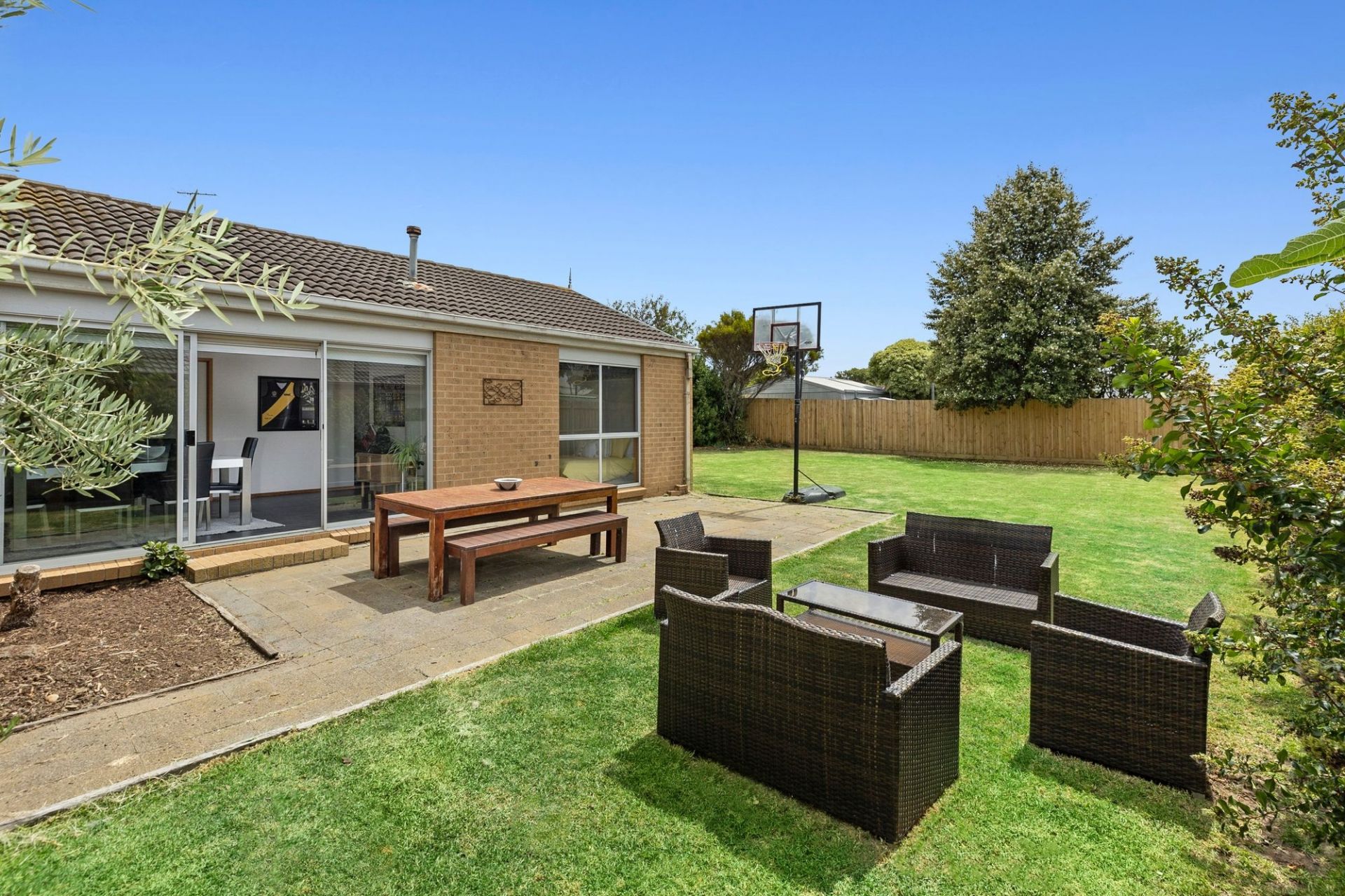 10 Arlington Crescent Ocean Grove VIC, Ocean Grove - Thumbnail 3
