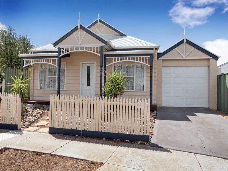 33 Asthima Way, Caroline Springs - Thumbnail 2