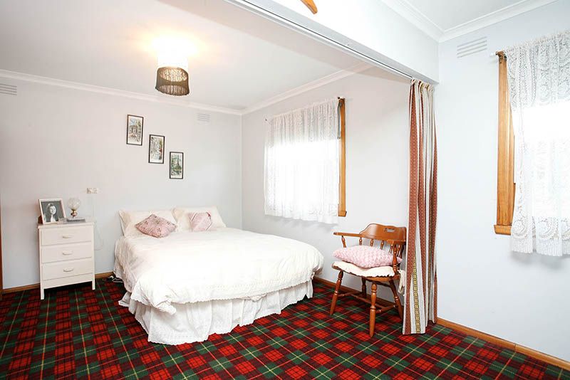 33 Monash Street, Maribyrnong - Thumbnail 4