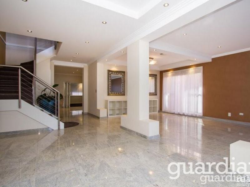 7 Rosebery Road Kellyville NSW, Kellyville - Thumbnail 3