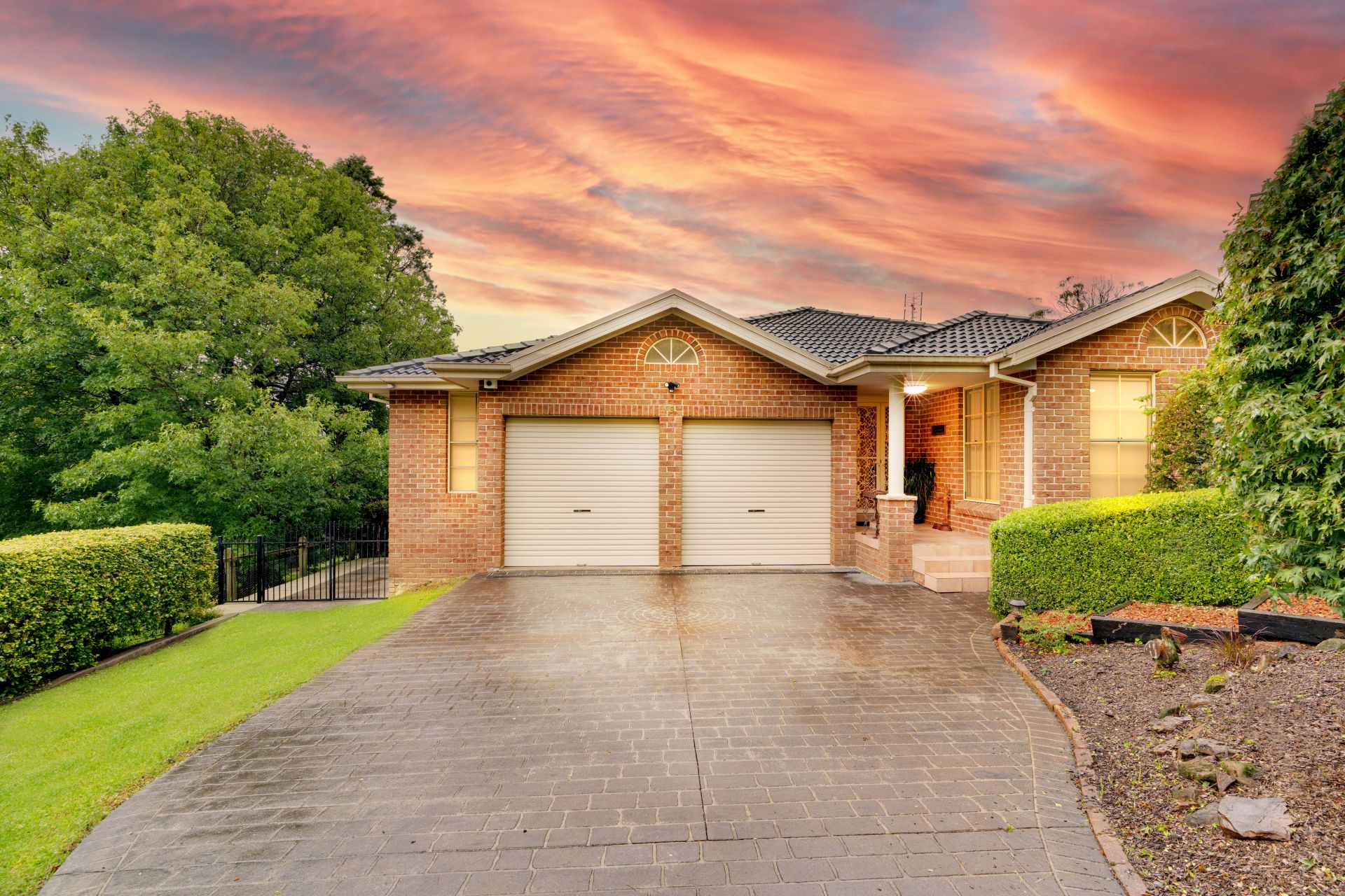 19 Sutton Street, Woodford Mid Mountains Real Estate