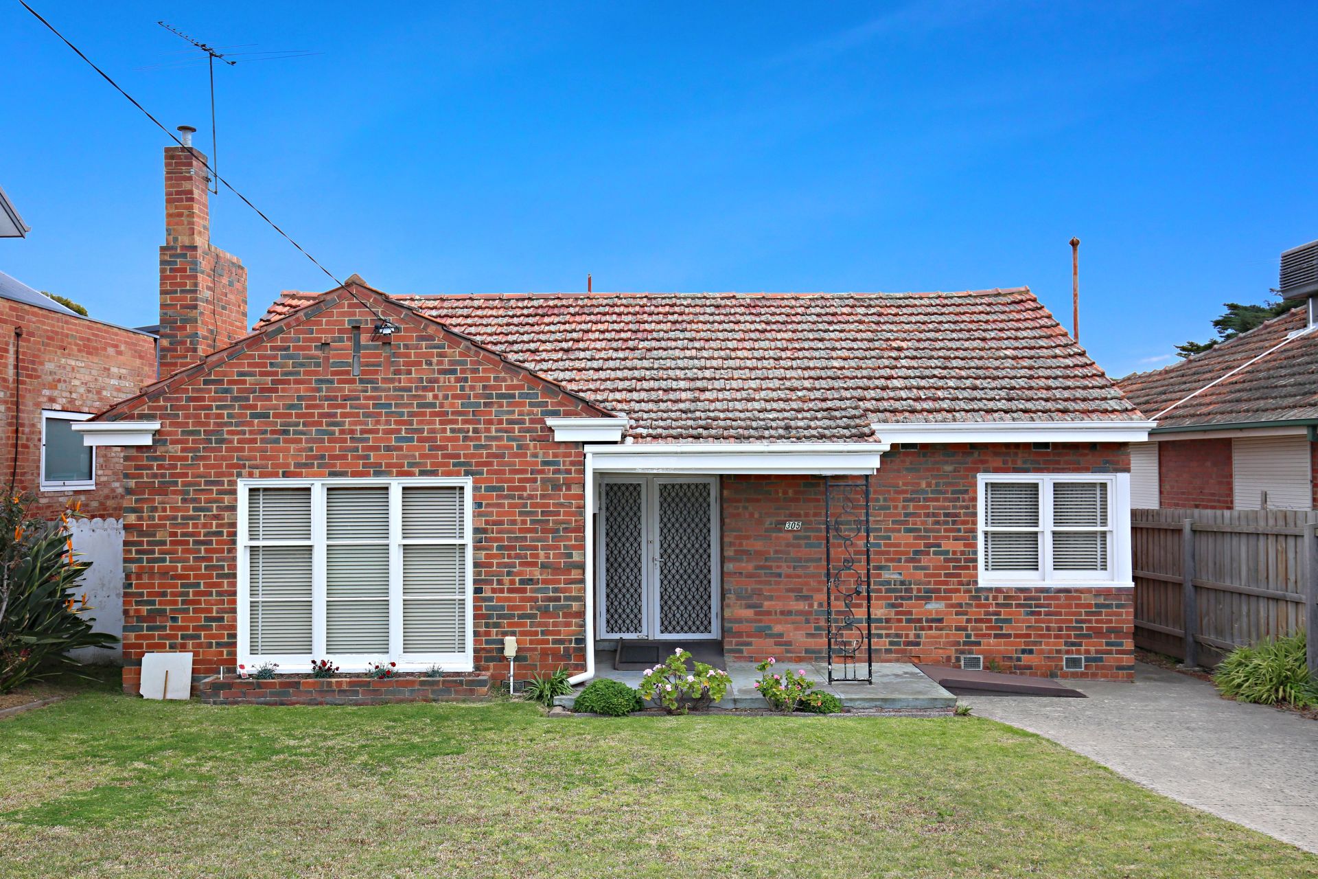 Real Estate For Sale 305 Gilbert Road Preston , VIC