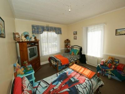 3
 
 
 
  
 
 
 1
 
 
 
  
 
 
 2
 
 
 
 
 
 
 
 45 Lewis Street, LATROBE TAS 7307, Latrobe - Thumbnail 8