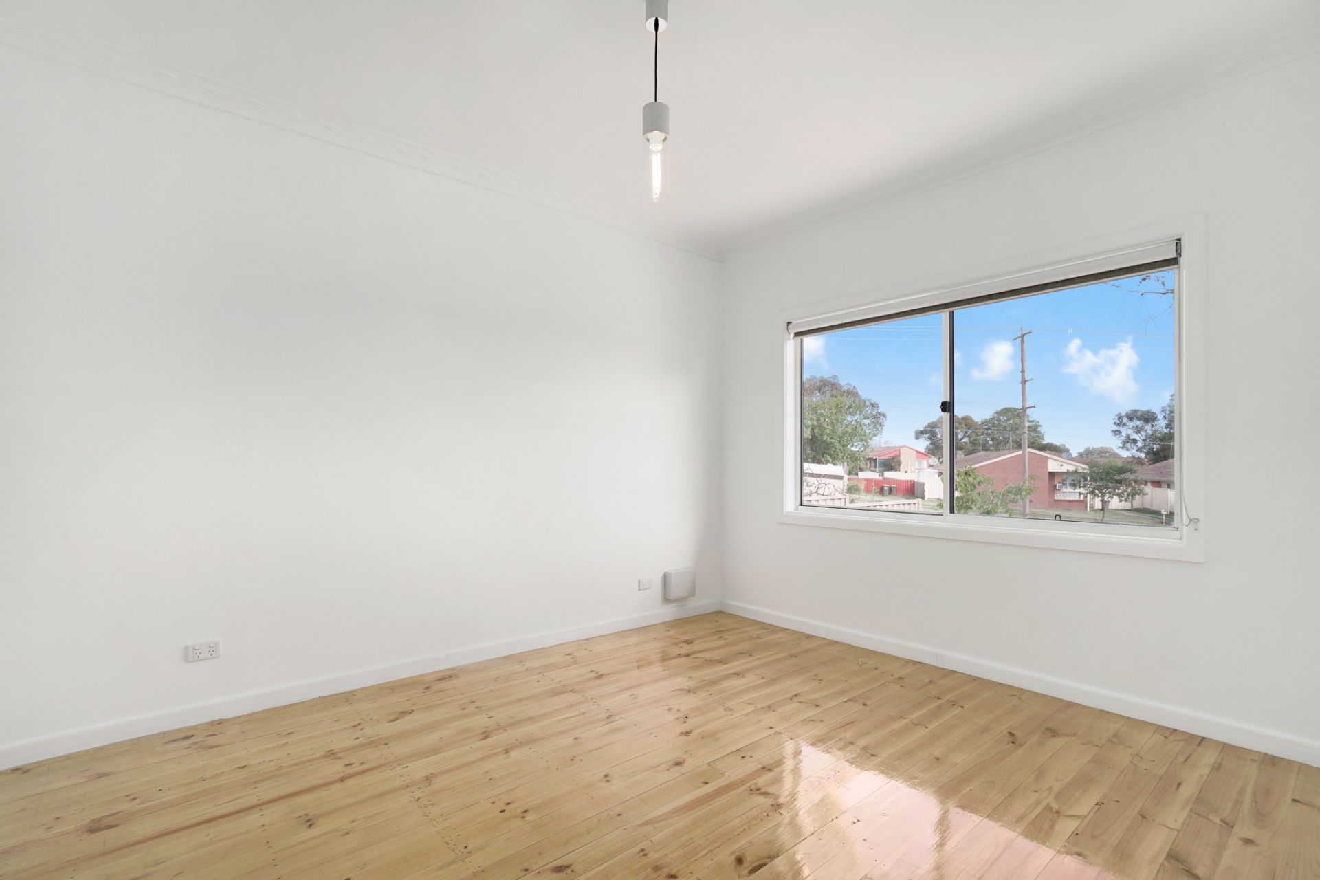 304 Elsworth Street West, Mount Pleasant, Mount Pleasant, Mount Pleasant - Thumbnail 8