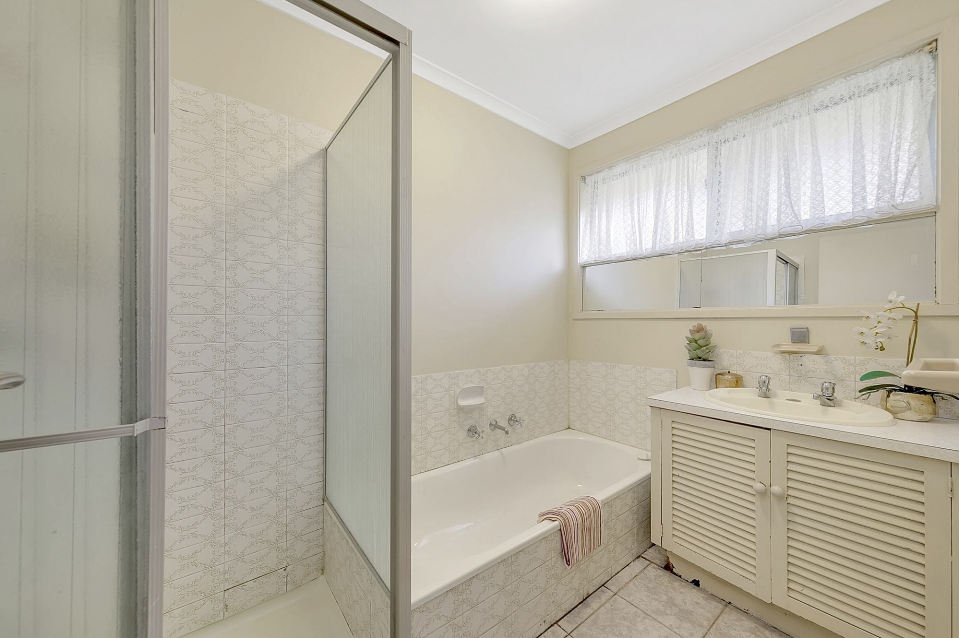 Exciting Potential in a brilliant location ......  UNDER CONTRACT