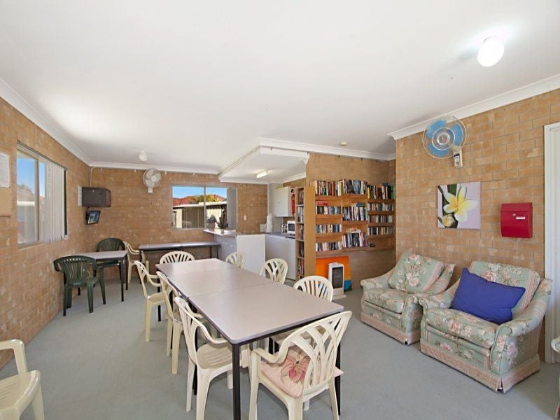 2/74 Greenway Drive 'Carey Cottages' BANORA POINT NSW, 'Carey Cottages' Banora Point - Image 1