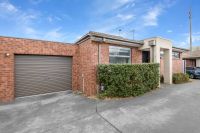 2/2 Jolly Street, Frankston VIC, Frankston - Image 1
