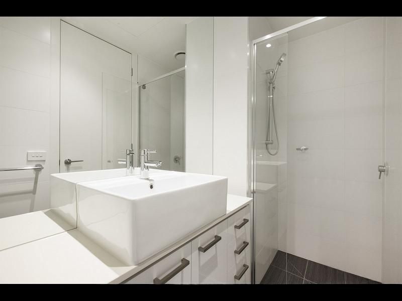 604/26 Wilson Street, South Yarra - Thumbnail 6