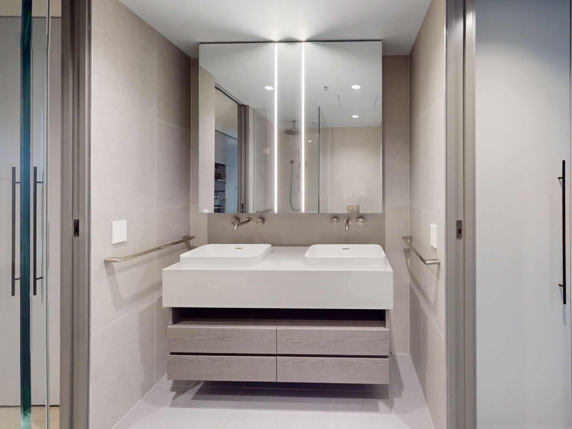 1009/43 Waterfront Way, Docklands - Thumbnail 8