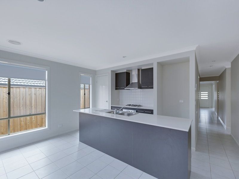 5 Watercolour Drive MERNDA, Mernda - Thumbnail 6