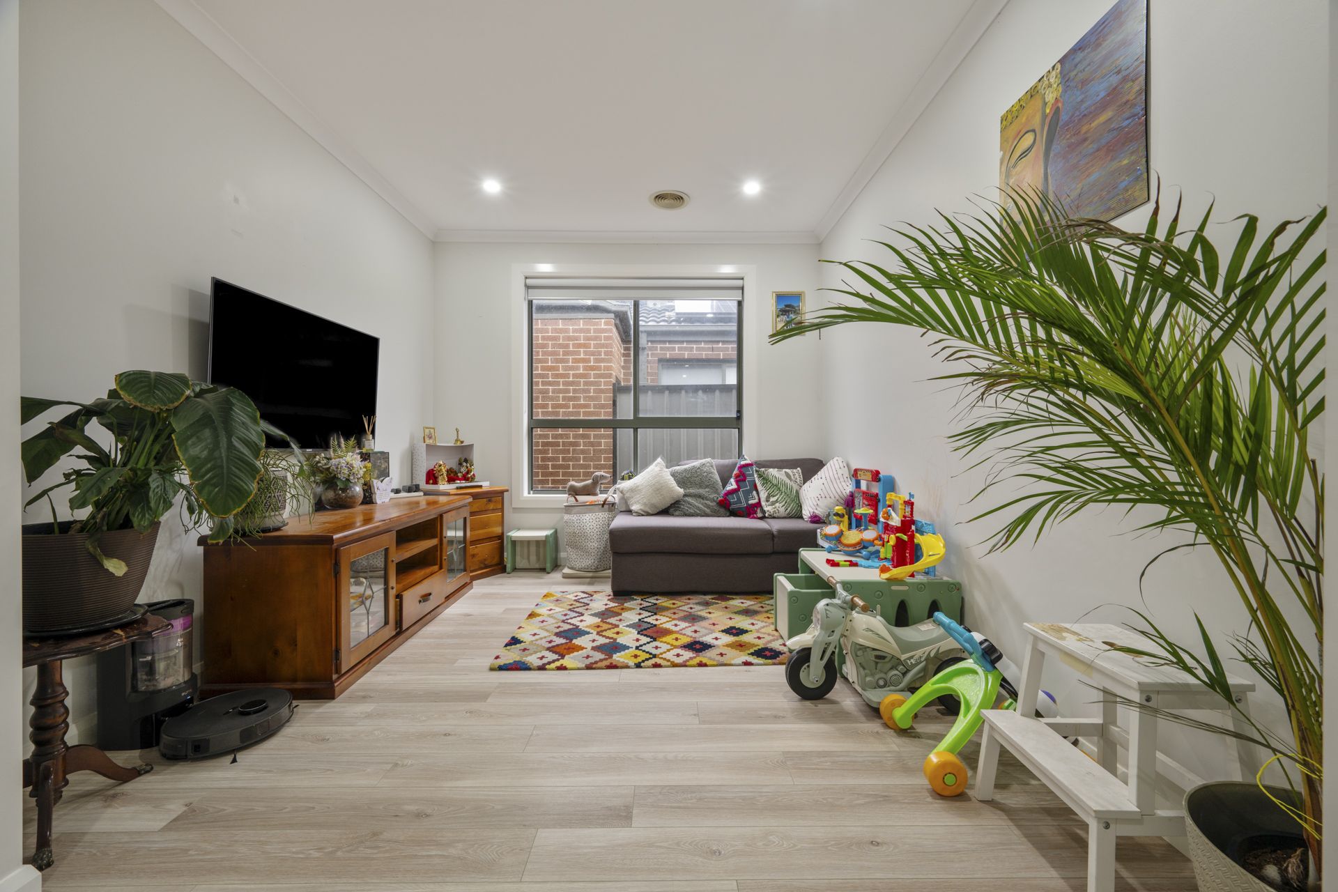 SPACIOUS FAMILY HOME IN A PRIME LOCATION
